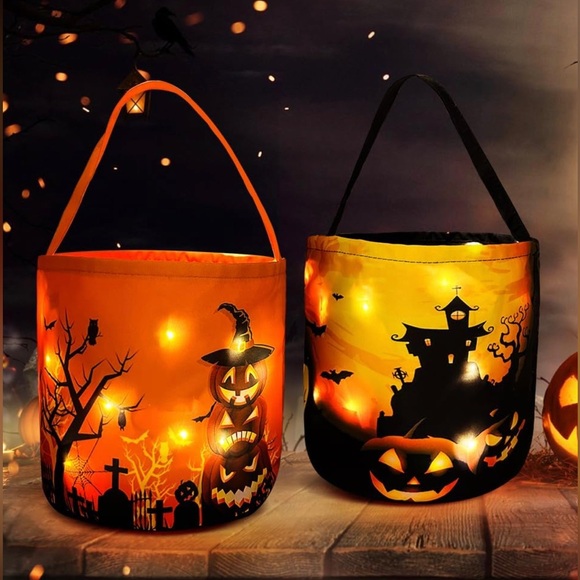 NWT 2 Pieces Halloween Candy Bucket with LED Light Trick or Treat Bags ...